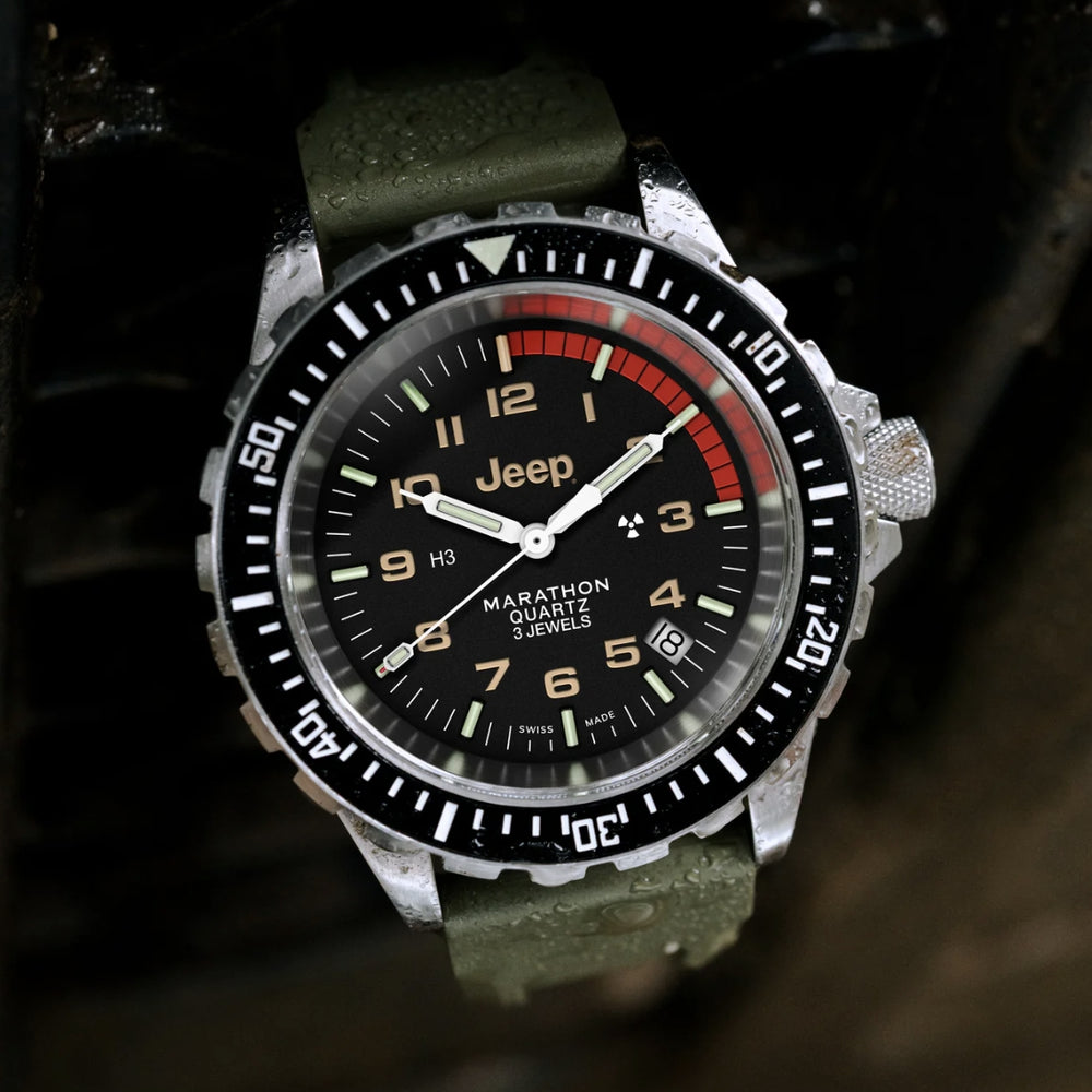 TSAR Diver's Quartz Jeep Rubicon 41mm - Black on Rubber Strap