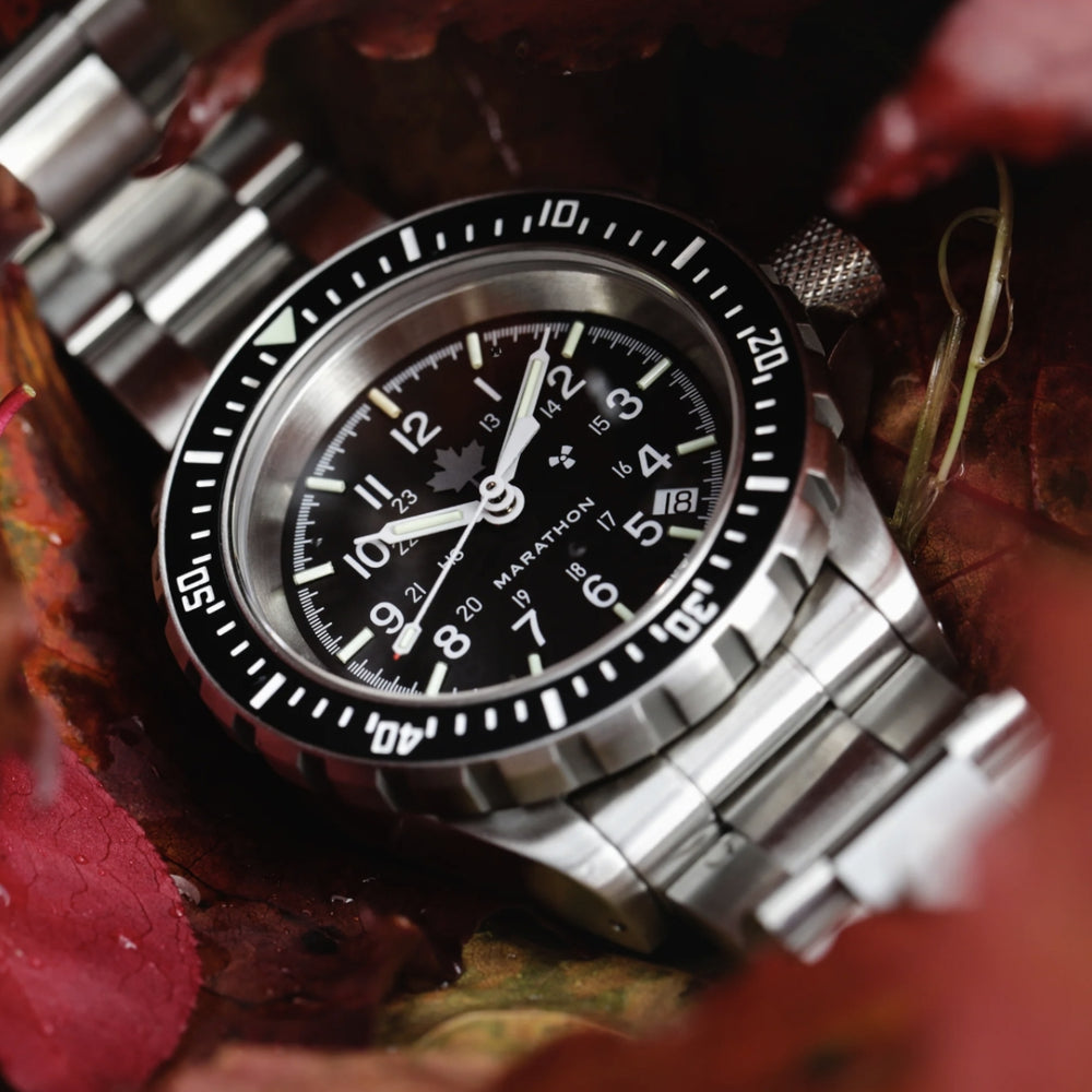 GSAR® Grey Maple Diver's Automatic Type II 41mm - Black on Bracelet