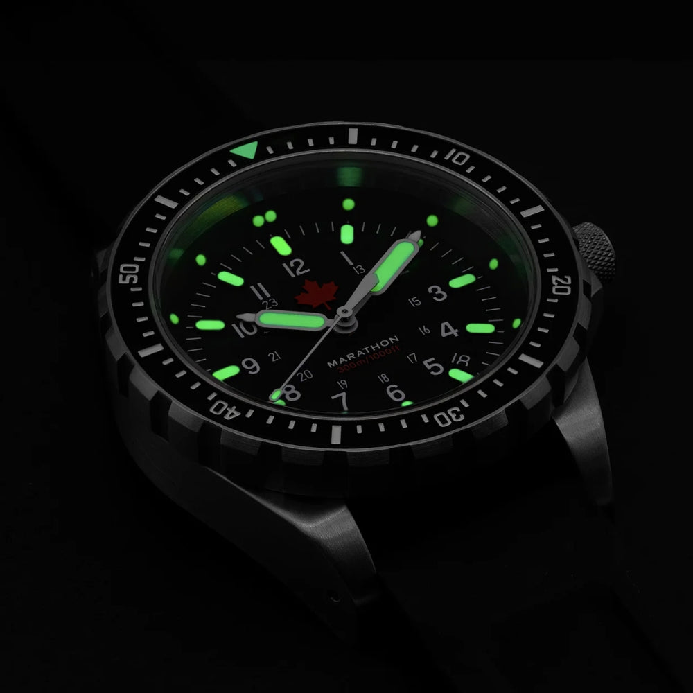 JSAR® Red Maple MaraGlo Diver's Quartz Type II 46mm - Black on Rubber Strap