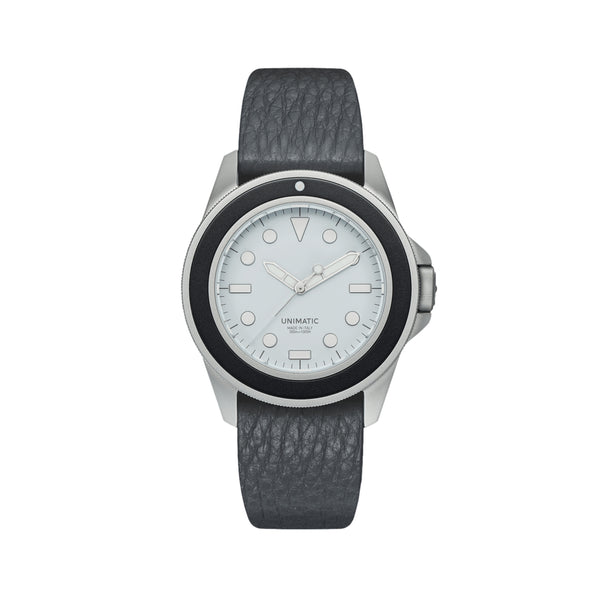 UT1-GO Limited Edition 41.5mm - White on Leather Strap | Teddy