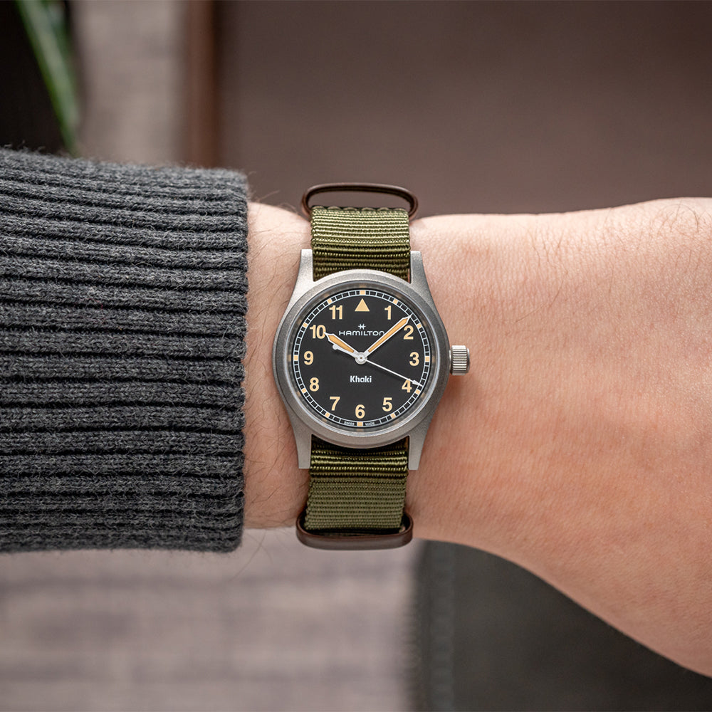 Khaki Field Quartz Black Dial, 33mm