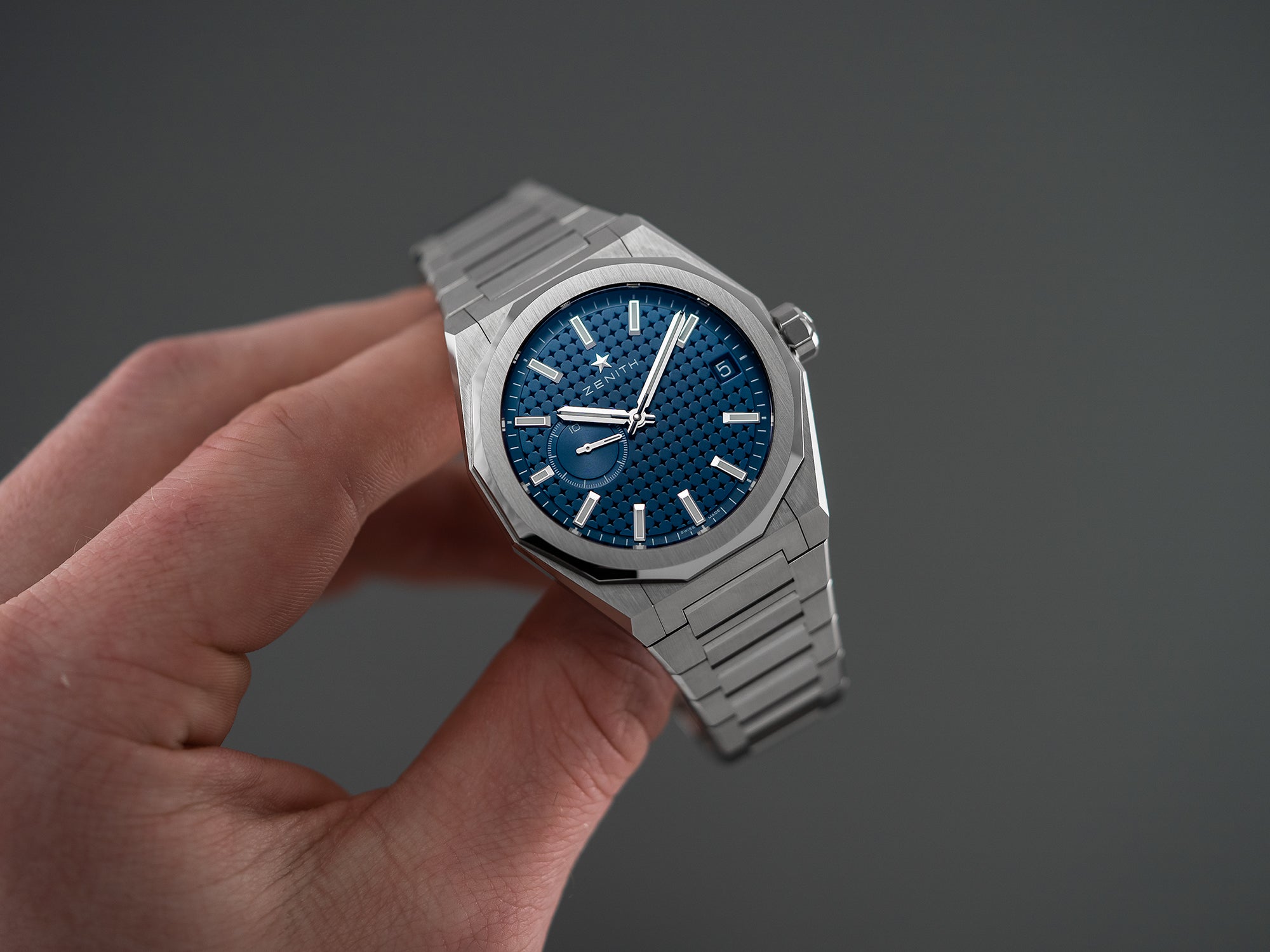 Defy Skyline 41mm - Blue on Bracelet w/ Extra Rubber Strap - Teddy