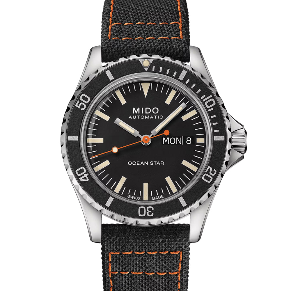 Ocean Star Tribute 40.5mm - Black on Bracelet w/ Additional Fabric Strap