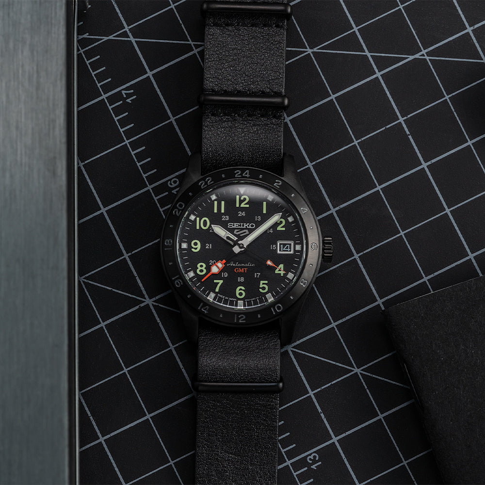 SSK025 5 Sports Field GMT 39.4mm - Black on Leather Strap