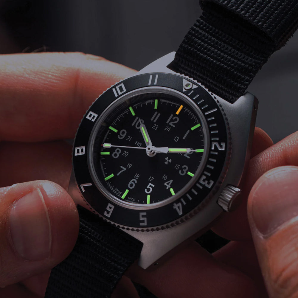 SSNAV No Date 41mm - Black on Ballistic Nylon Strap