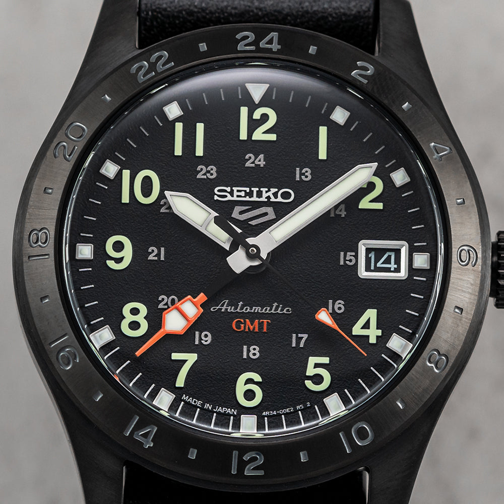 SSK025 5 Sports Field GMT 39.4mm - Black on Leather Strap