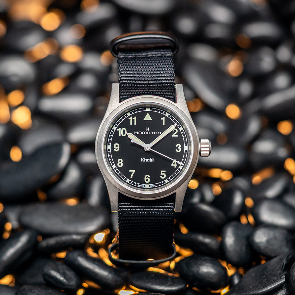 Khaki Field Quartz Black Dial, 33mm