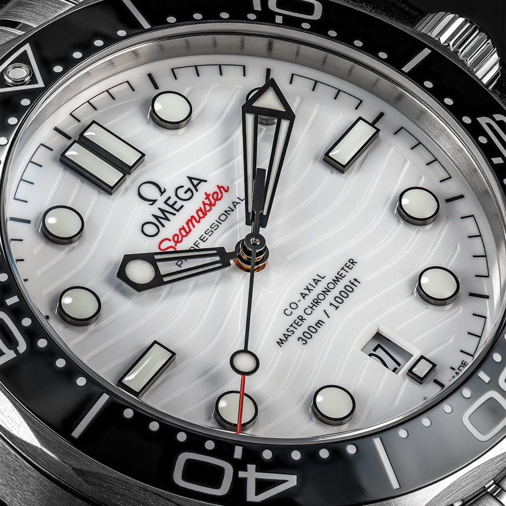 Seamaster Diver 300M Co-Axial Master Chronometer 42mm - White on Bracelet