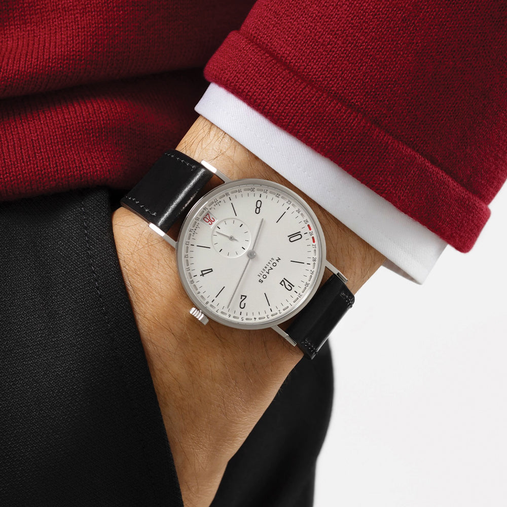 Tangente 2Date 37.5mm - Silver on Leather Strap