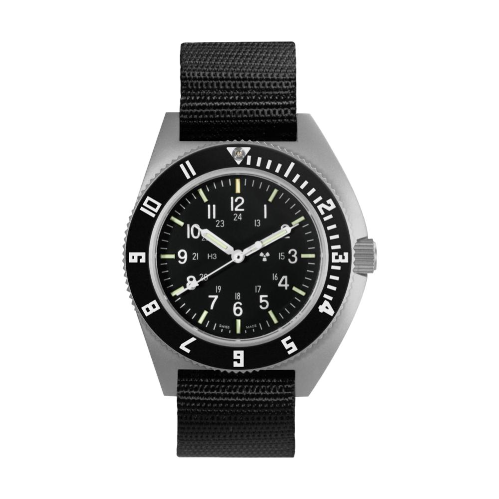 SSNAV No Date Quartz 41mm - Black | Teddy Baldassarre