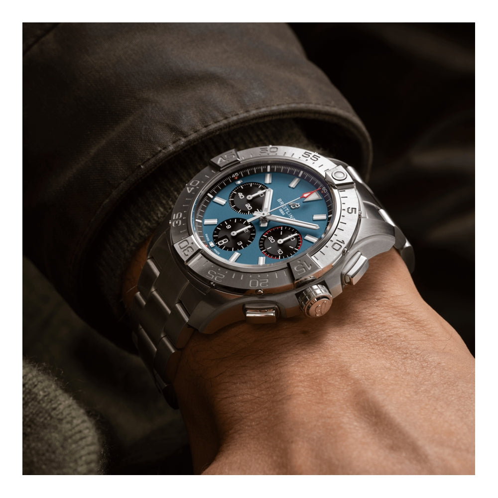 Avenger B01 Chronograph 44 Blue Dial