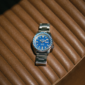 SRPM19 5 Sports Rowing Blazers x Wind Vintage Limited Edition 42mm - Blue on Bracelet w/ Additional Fabric Strap