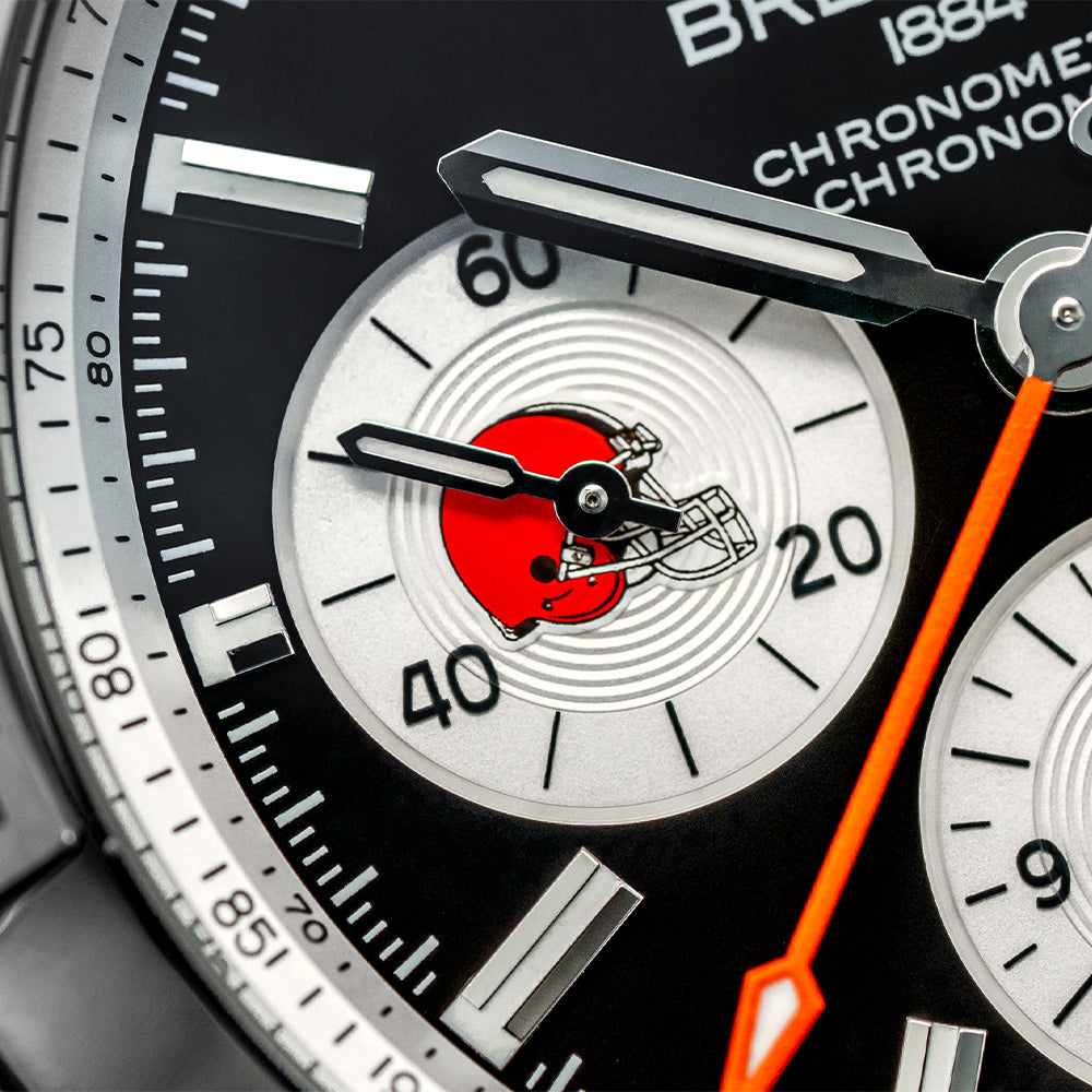 Chronomat B01 NFL Cleveland Browns Limited Edition, 42mm on Bracelet