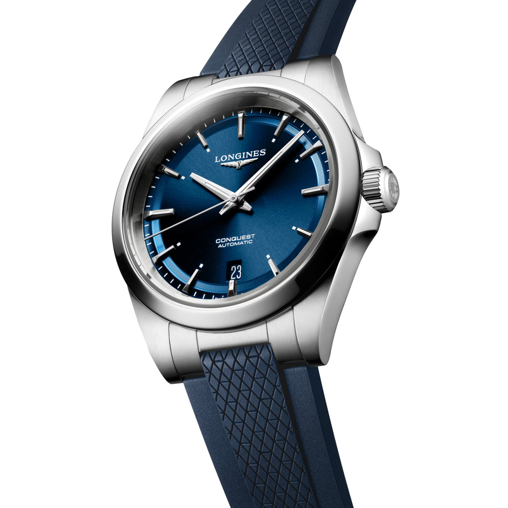 Conquest 38mm - Blue on Rubber Strap
