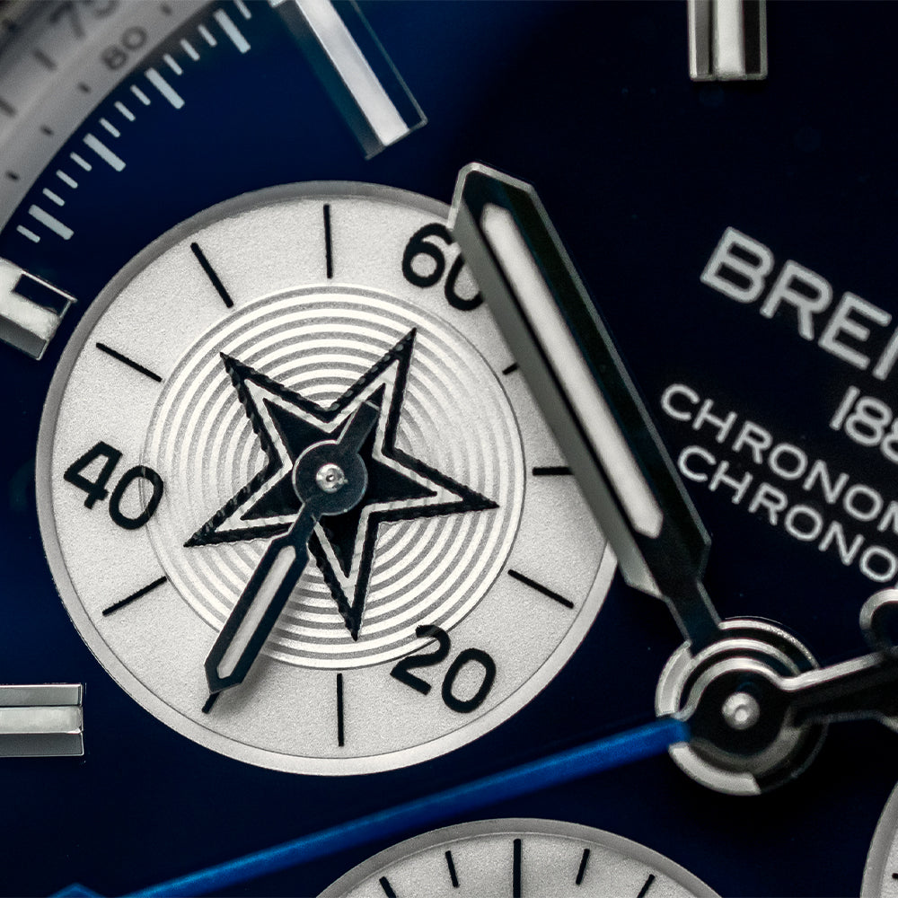 Chronomat B01 NFL Dallas Cowboys Limited Edition, 42mm on Bracelet