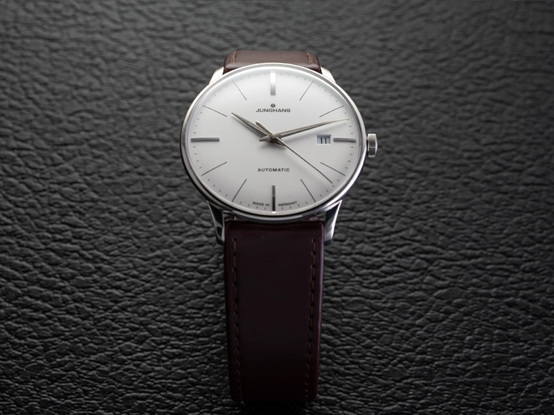 Meister Classic - Matte Silver Dial