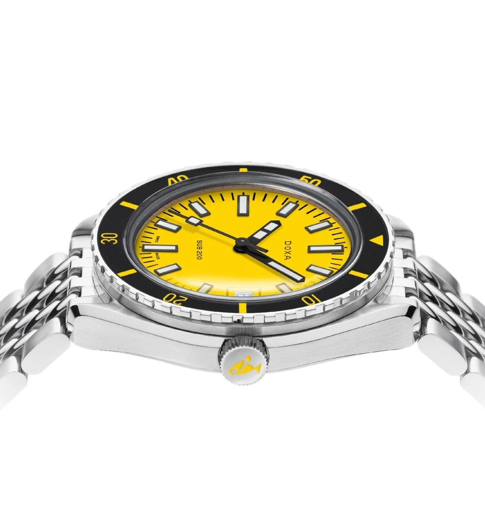 SUB 200 Divingstar Sapphire Inlay Bezel 42mm - Yellow on Bracelet