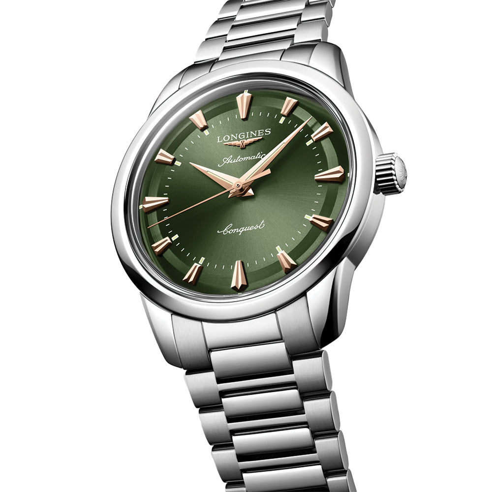 Conquest Heritage 40mm - Green on Bracelet