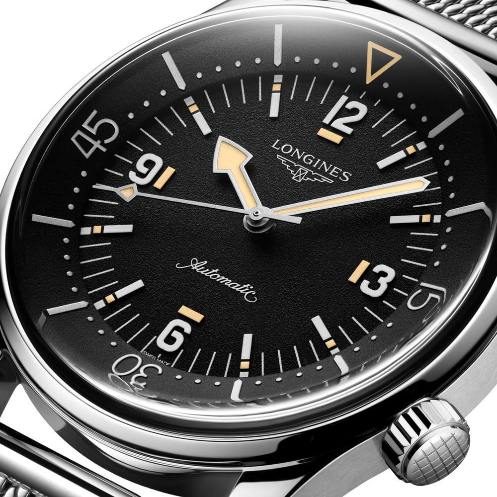 Legend Diver 59 42mm - Black on Bracelet