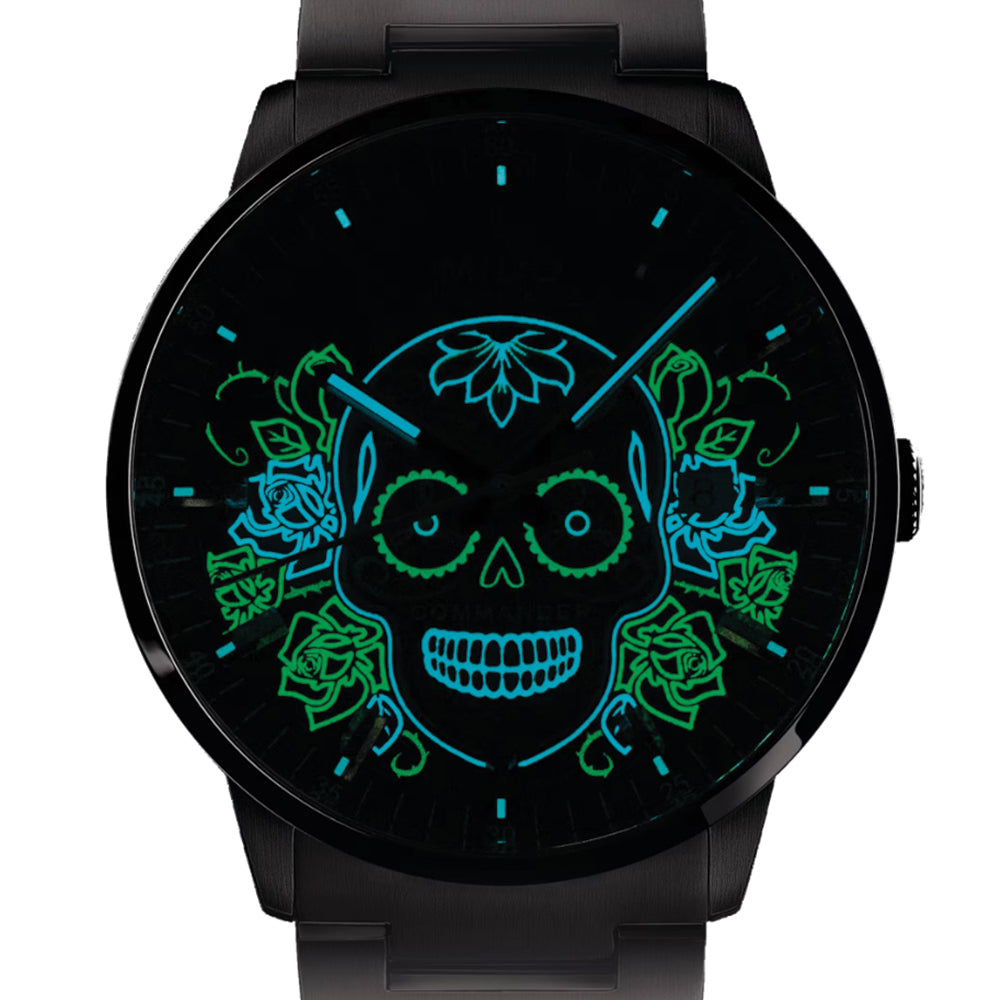 Commander Gradient Catrines Special Edition 40mm - Black on Bracelet with Two Extra Straps