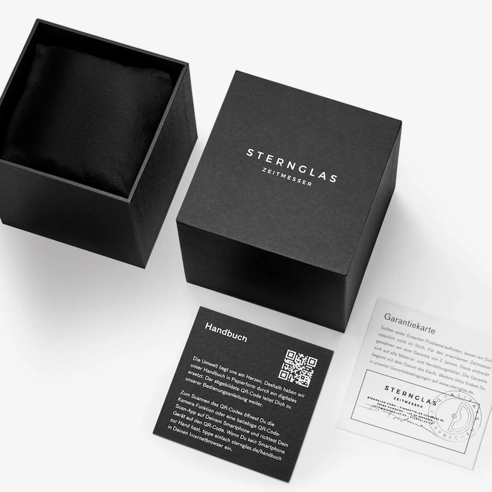 Naos XS Quartz Gold PVD 33mm - White on Bracelet