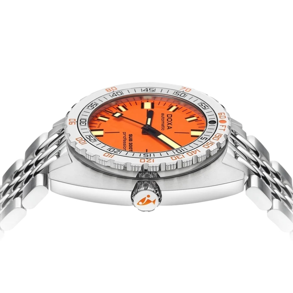 SUB 300T Professional 42.5mm - Orange on Bracelet