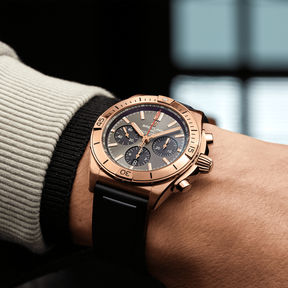 Chronomat B01 42mm 18k Red Gold - Anthracite