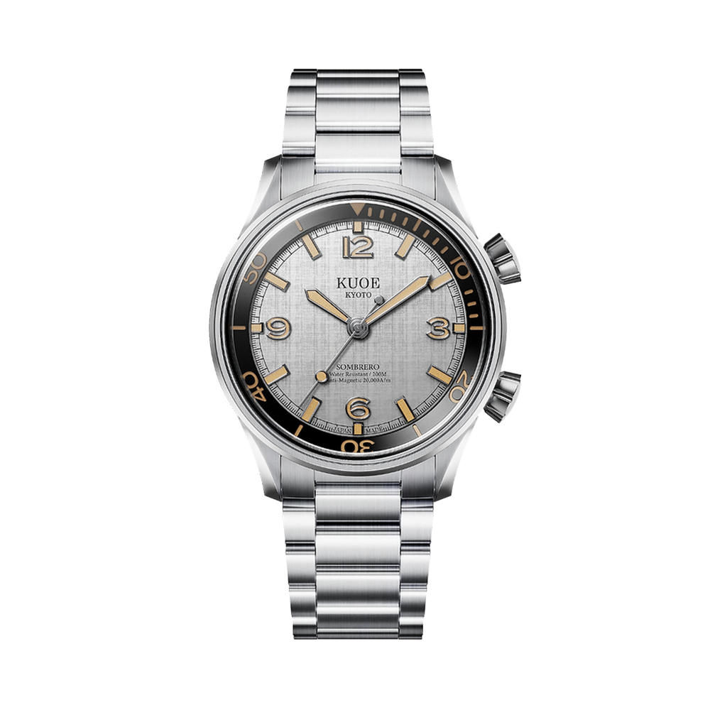 SOMBRERO 38mm - Silver on Flat-Link Bracelet w/ Additional Leather Strap