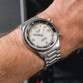 SOMBRERO 38mm - Silver on Flat-Link Bracelet w/ Additional Leather Strap