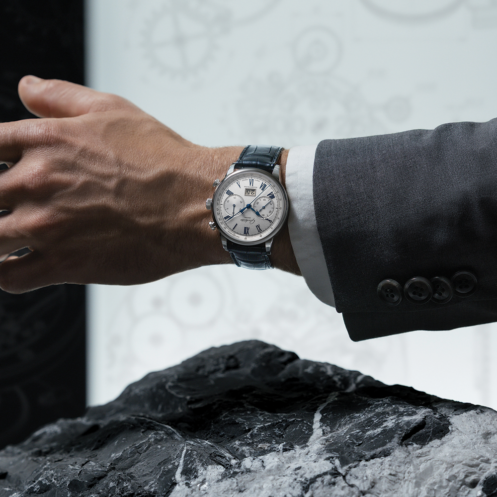 Senator Chronograph 41mm - Galvanic Silver on Leather Strap