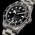 Pelagos Titanium 39mm - Black on Bracelet w/ Extra Rubber Strap
