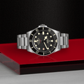 Pelagos LHD Titanium 42mm - Black on Bracelet w/ Extra Rubber Strap