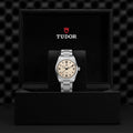 Ranger 36mm - Beige on Bracelet