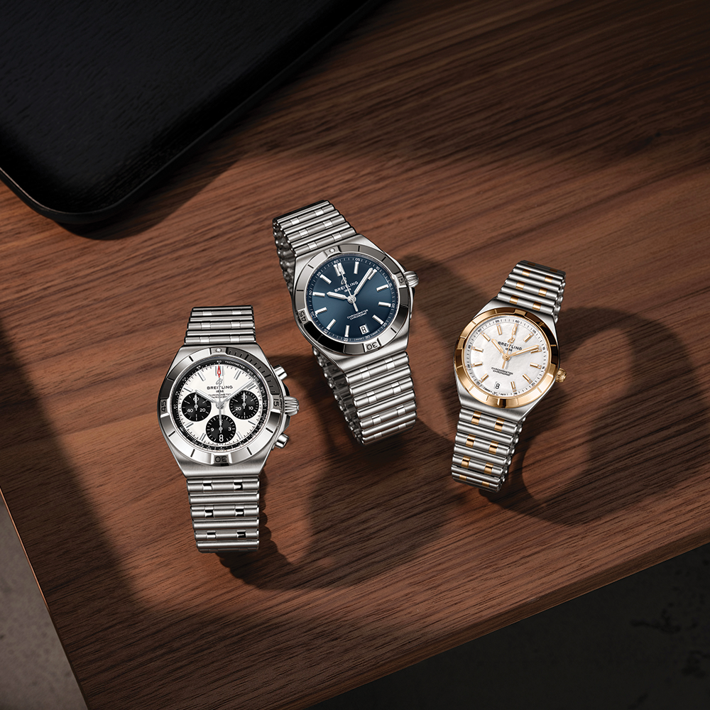 Chronomat B01 Automatic Panda Dial 42mm - White on Bracelet