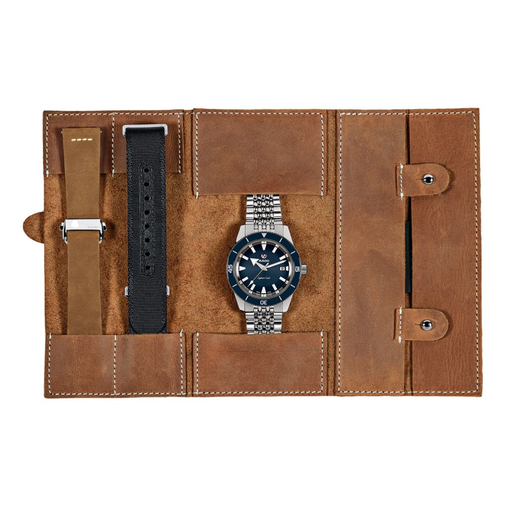 Captain Cook Automatic (Additional Straps Included)